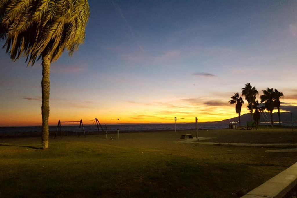 Apartamento completo, 2min de la playa  Málaga Exterior foto